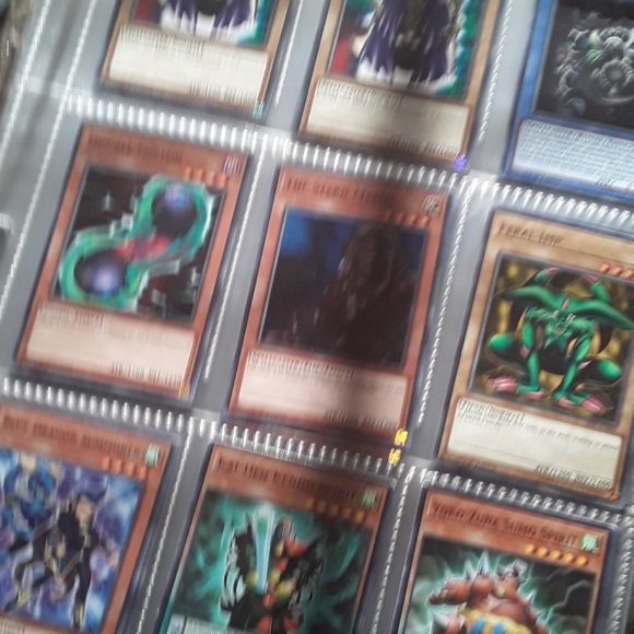 Over 900 Yu-gi-oh! trading cards - Picture 3 of 16